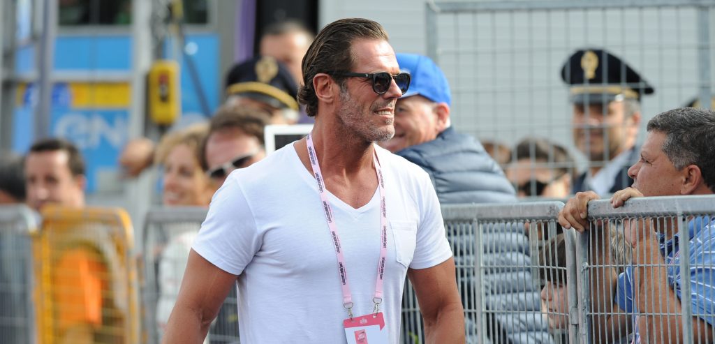 Cipollini: “Als ik anderhalve maand train, versla ik alle Italiaanse sprinters”