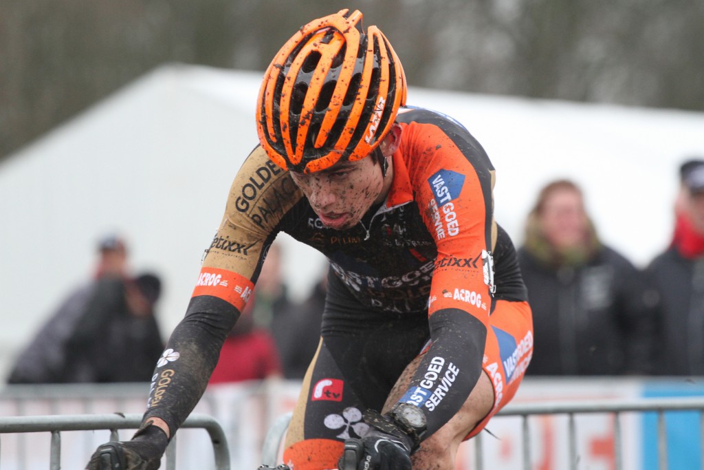 Van Aert start zondag met gouden nummer in eerste wedstrijd bpost bank trofee