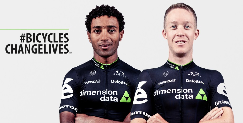 Tenue Dimension Data for Qhubeka kleurt zwart