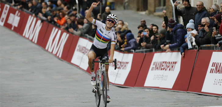 Armitstead wint eerste WorldTour-koers Strade Bianche