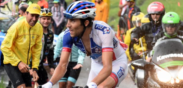 Tour 2016: Zieke Thibaut Pinot verlaat Tour de France