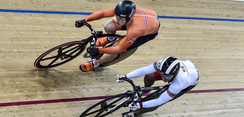 Harrie Lavreysen pakt wereldbekergoud op Keirin