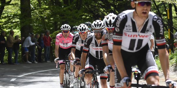 Ploegmaten Dumoulin veroorzaakten zelf breuk in peloton