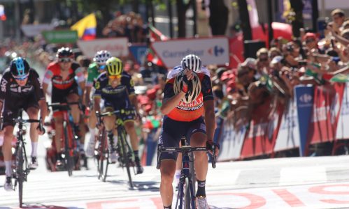 Vuelta 2017: Nibali wint na intense finale, Nederlanders verliezen tijd