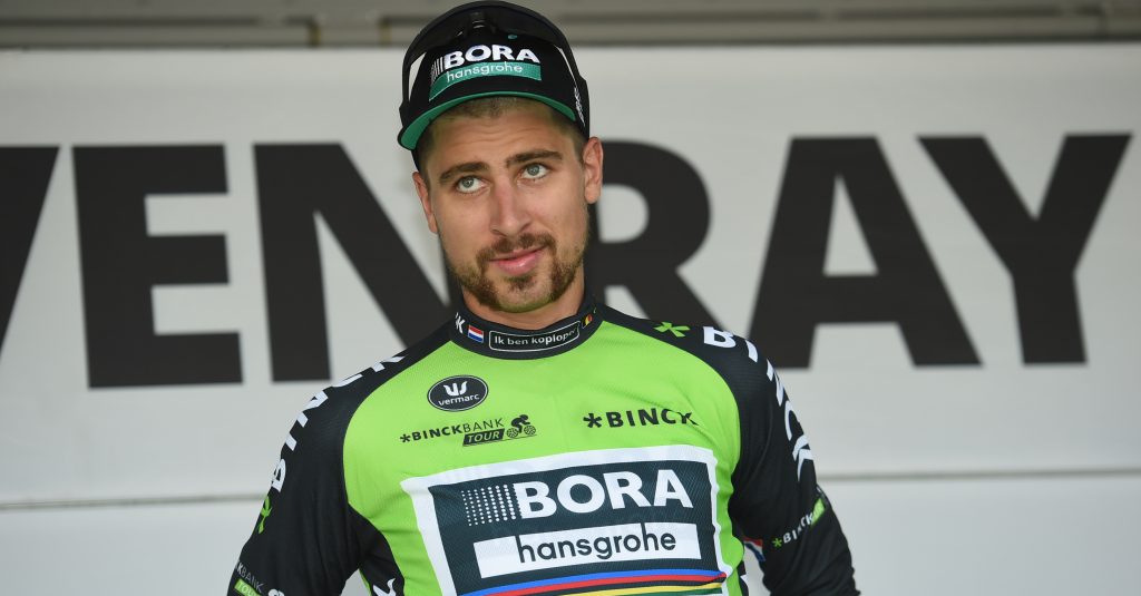 Sagan eerste leider in BinckBank Tour na millimeterspurt