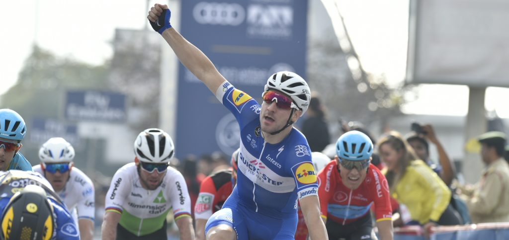 Ritwinst Viviani in Dubai Tour, Groenewegen blijft leider na tweede plek