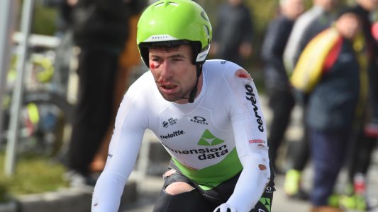 Gevallen Cavendish buiten tijdslimiet in Tirreno-Adriatico: “Frustrerend”