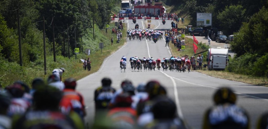 #TourGemist: Pijn aan de kuiten in Bretagne, Dumoulin ziet voorsprong vervagen