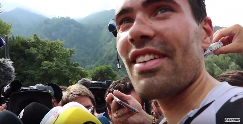 Woedende Tom Dumoulin: “Wat die motor deed, dat slaat nergens op!”