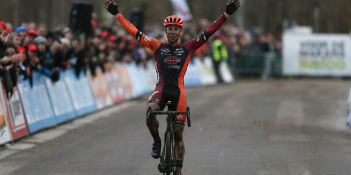 Laurens Sweeck winnaar in Essen, David van der Poel derde