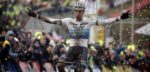 Van der Poel tankt vertrouwen met zege in thuiscross, Aerts wint Wereldbeker