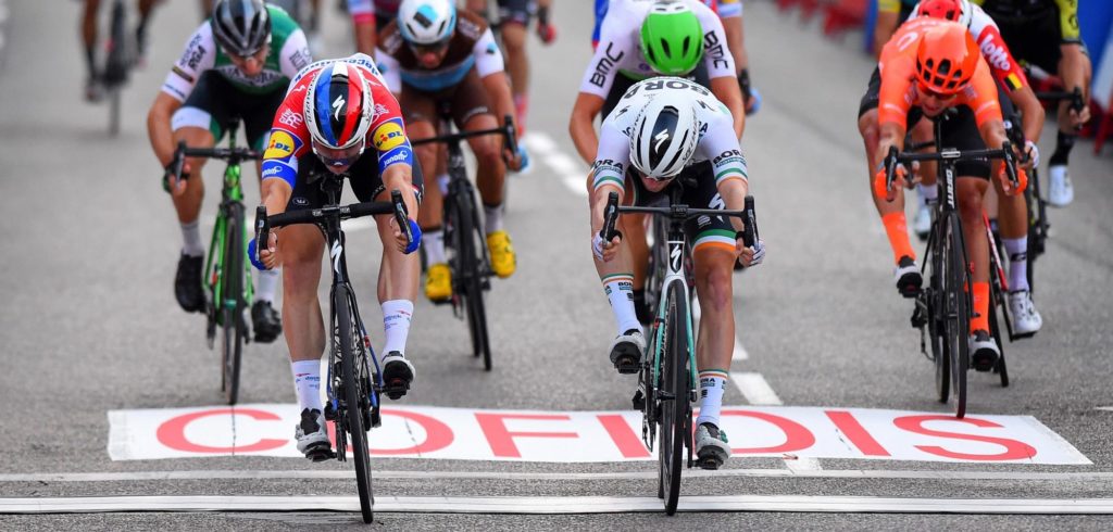 Vuelta 2019: Roglic stelt eindzege veilig, Jakobsen wint in Madrid