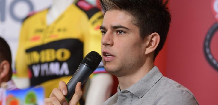 Van Aert presenteert nieuwe outfit, comeback in Loenhout