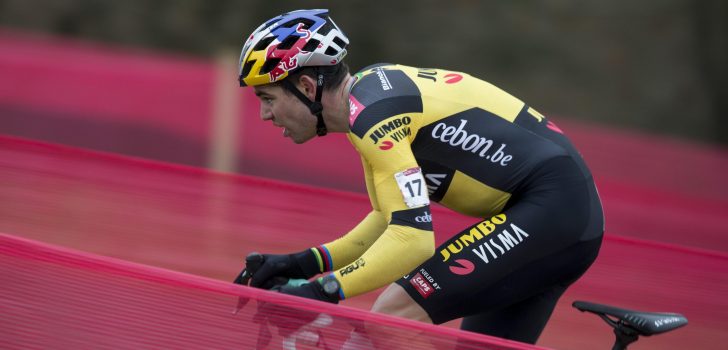 Hoe Wout van Aert twee keer op bijna identieke wijze het podium haalde bij zijn comeback