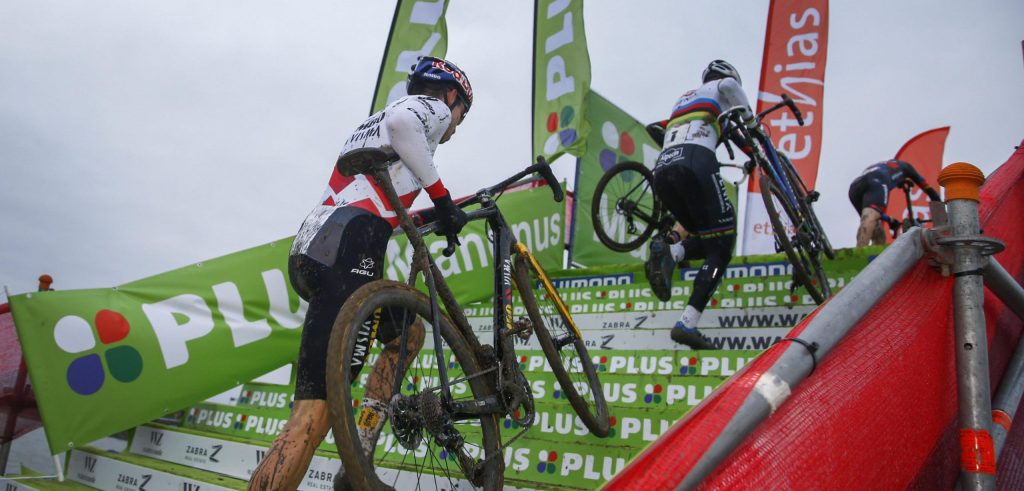 Van Aert en Van der Poel op één en twee in Wereldbeker, Brand verzekert zich van eindwinst