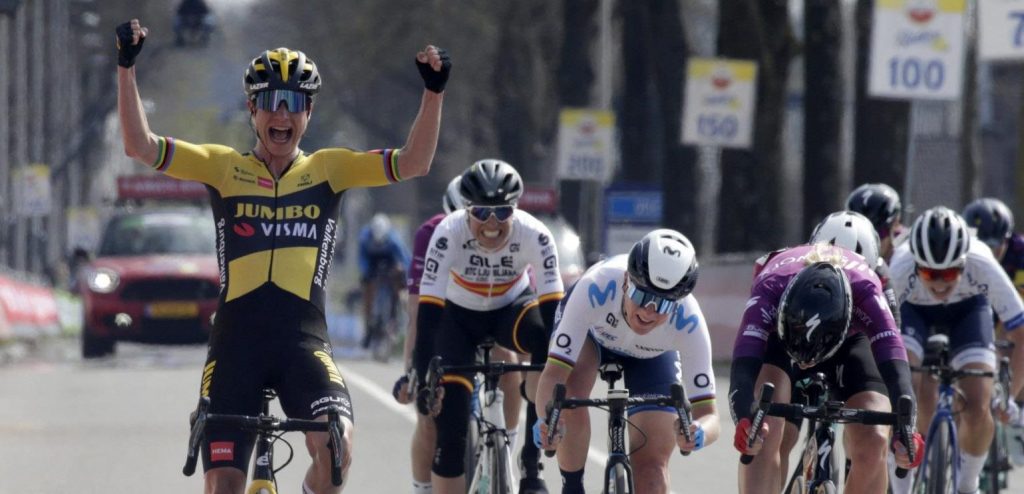 Ruim 700.000 kijkers zien Van Aert de Amstel Gold Race winnen