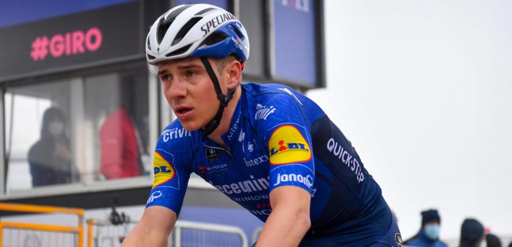 Remco Evenepoel ondergaat scan aan elleboog na val