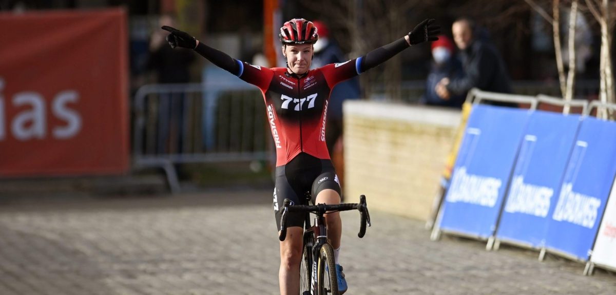 Annemarie Worst Wint Ethias Cross Maldegem Bij De Vrouwen WielerFlits