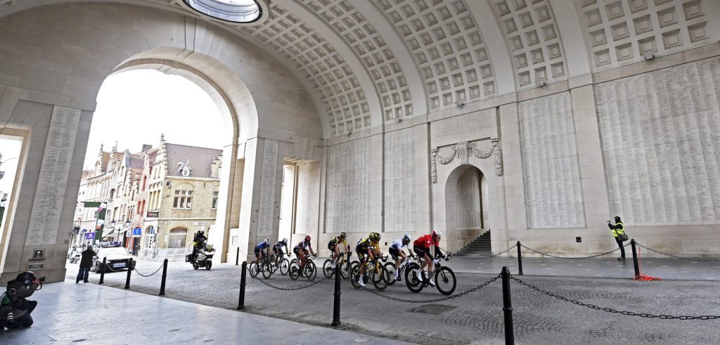 Zeven keer Gent-Wevelgem, hoe beleef je dat als fan? Een overzicht van uur tot uur