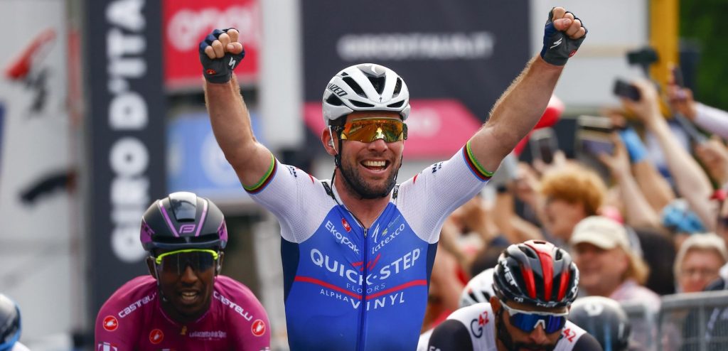 Mark Cavendish praat met EF Education-EasyPost over mogelijke transfer