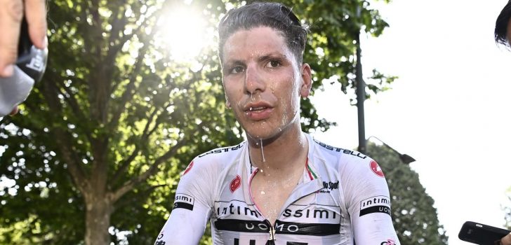 Joao Almeida gaat in 2023 weer voor de Giro, ook Jay Vine in selectie UAE