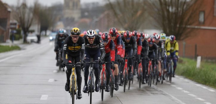 Wind, hagel en onweer: weergoden sparen renners niet tijdens Gent-Wevelgem