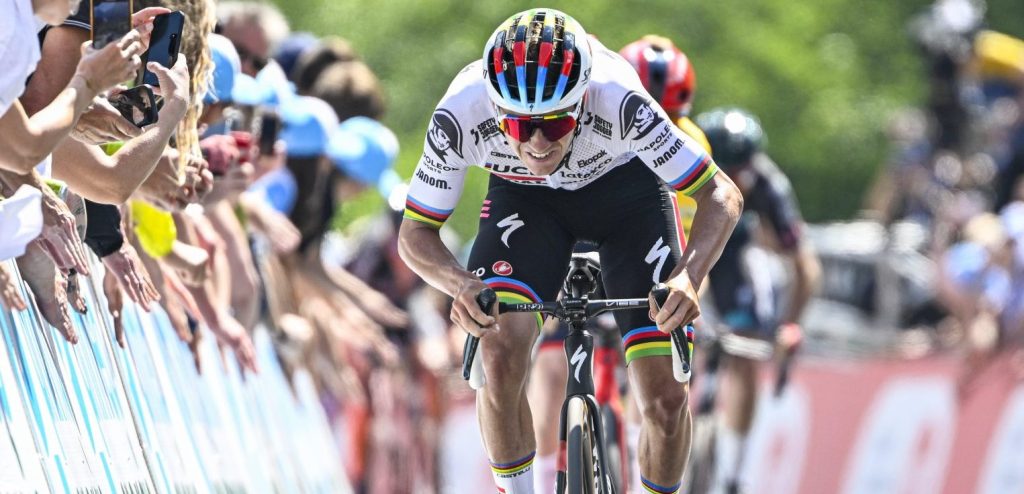 Remco Evenepoel koos eigen tempo: “In deze vorm is overleven de enige juiste tactiek”