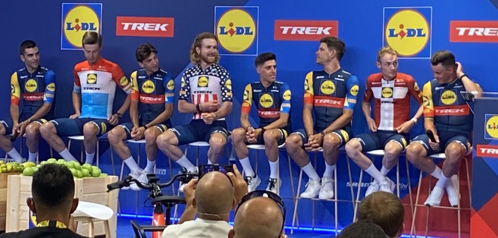 Lidl-Trek presenteert vlak voor Tour de France nieuw en kleurrijk tenue