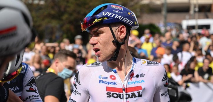 Tour 2023: Fabio Jakobsen kansloos in Nogaro door val in slotkilometers