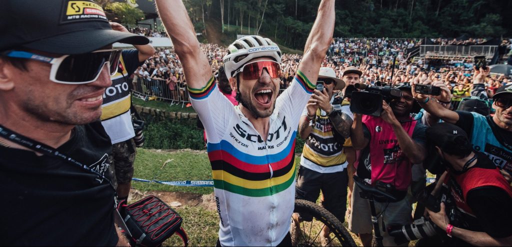 Nino Schurter wint op overtuigende wijze Wereldbeker MTB in Val di Sole