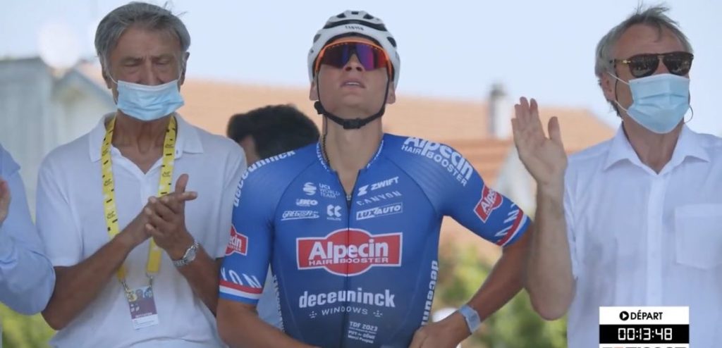 Een emotioneel moment: Van der Poel houdt het niet droog tijdens eerbetoon aan ‘Poupou’