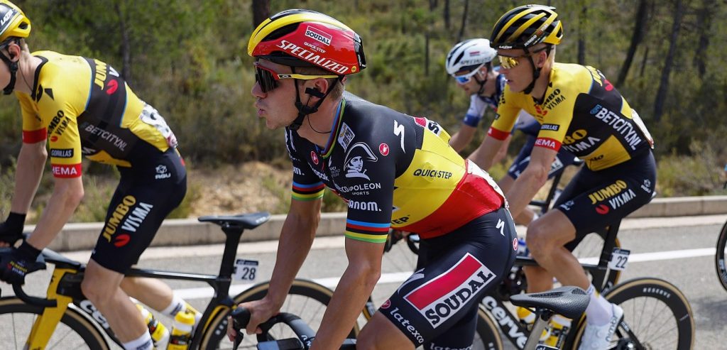 Ploegleider Klaas Lodewyck ziet Remco Evenepoel in de ronde groeien: “Zeer gunstig”