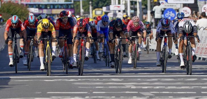 Dubbel feest voor Jumbo-Visma: Olav Kooij wint slotrit, Milan Vader pakt eindzege Tour of Guangxi