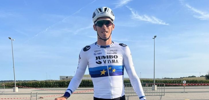 Christophe Laporte schittert in Europese trui en krijgt ook speciale fiets en helm