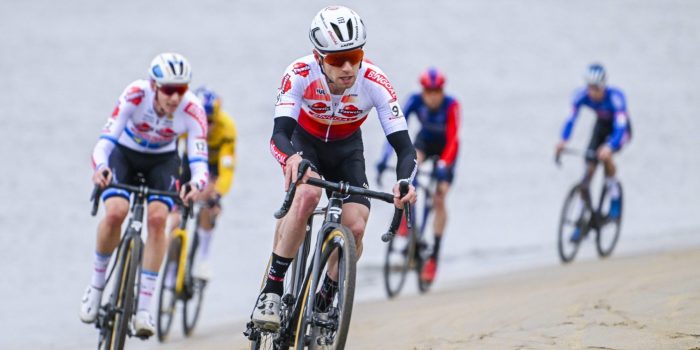 Eli Iserbyt op het podium met Van der Poel en Van Aert: “Ben een heel blij persoon vandaag”