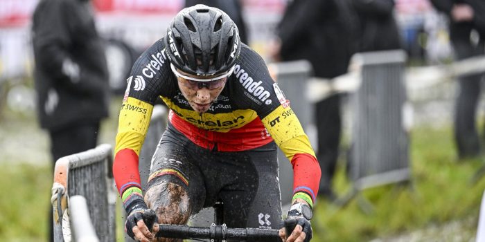 Sanne Cant is de modder de baas en wint Exact Cross Loenhout