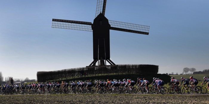 De Omloop Het Nieuwsblad voor vrouwen wint nog ieder jaar aan belang