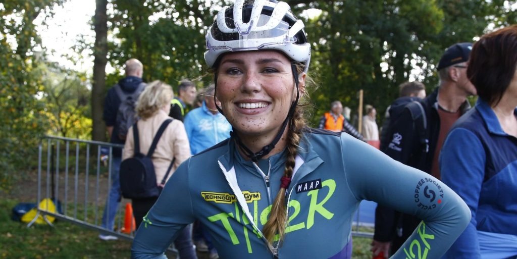 Puck Moonen sluit na relatiebreuk en ruzie om huis moeilijke periode eindelijk af