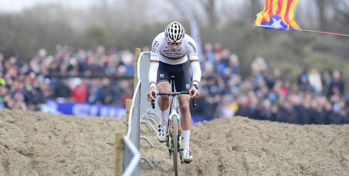 Slecht weer baart organisatie Duinencross in Koksijde geen zorgen