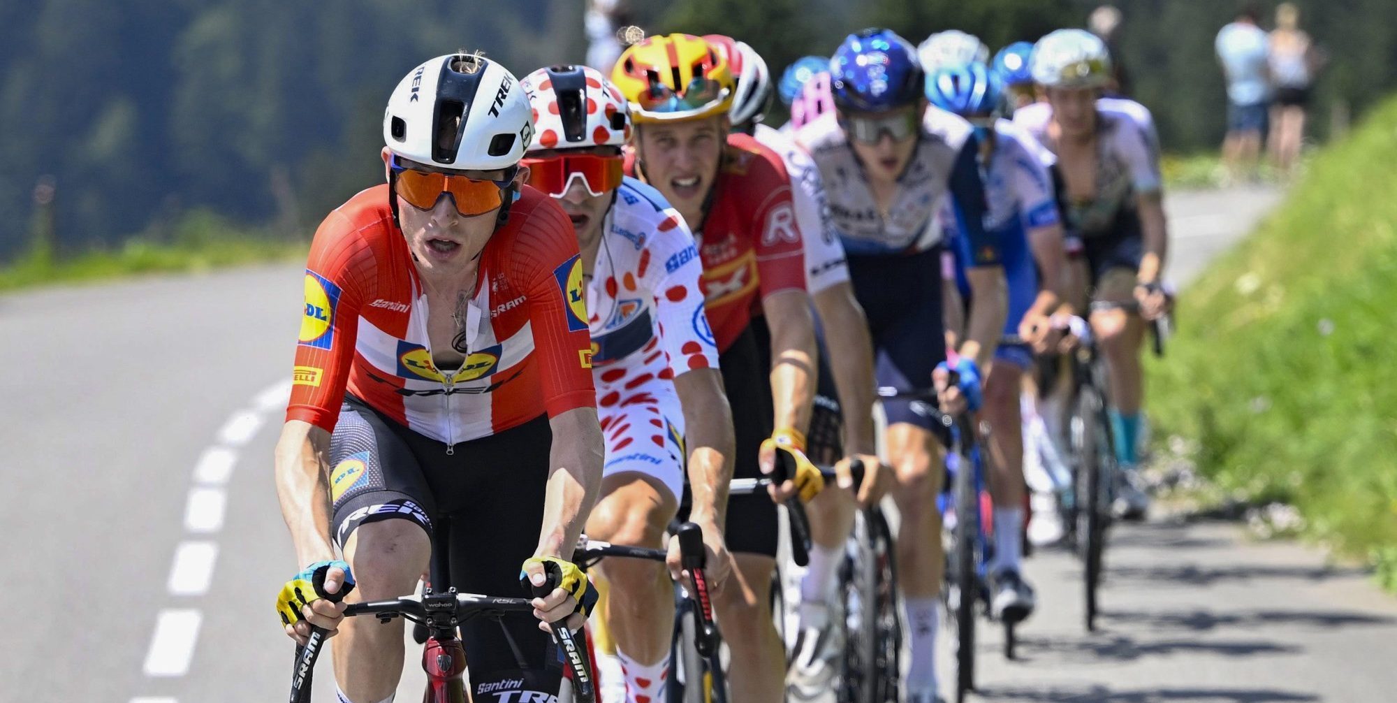 Courchevel - France - cycling -Skjelmose Mattias (DEN) of Lidl - Trek, Ciccone Giulio (ITA) of Lidl - Trek pictured during 110th Tour de France (2.UWT) - stage 17 from Saint-Gervais Mont-Blanc to Courchevel (165.7km) - Photo: Vincent Kalut/PN/Cor Vos © 2023