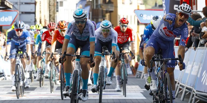 Quinten Hermans sprint naar ritzege in Ronde van het Baskenland, Roglic en Ayuso komen ten val