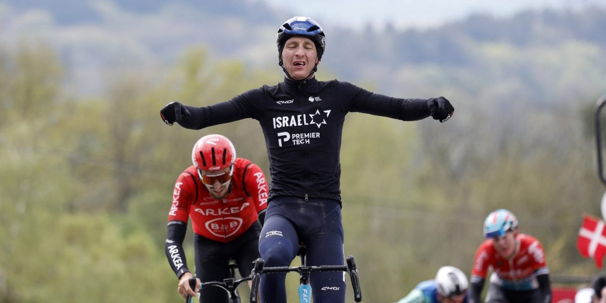 Stephen Williams wins in the heroic and tough Flèche Wallonne, Maxim Van Gils third