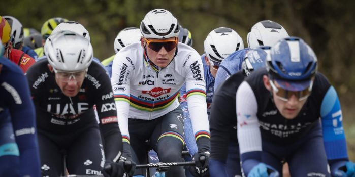 Mathieu van der Poel keert terug in peloton na lange achtervolging