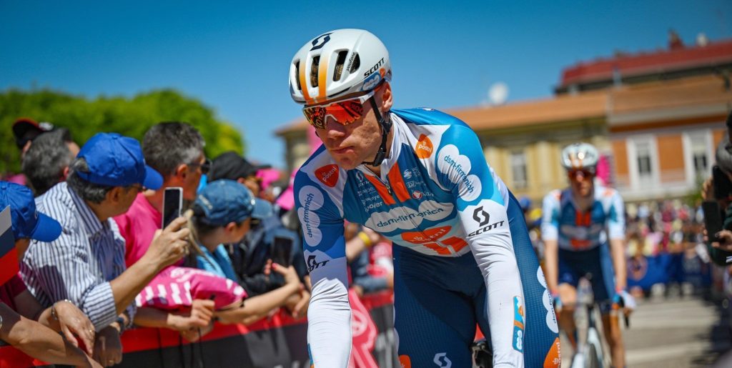 Fabio Jakobsen verloor drie kilogram na Giro: Ook als het minder gaat, blijft mijn vuur branden