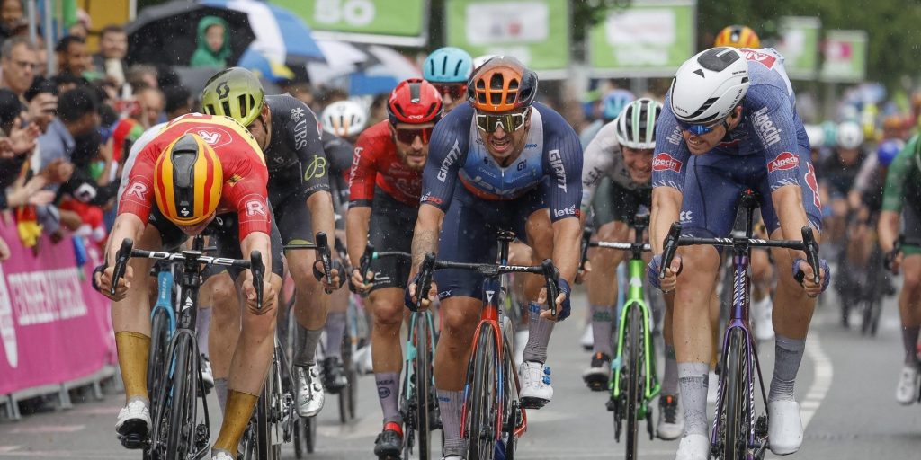 Verrassende Tord Gudmestad klopt Groenewegen en Dehairs en wint Veenendaal-Veenendaal