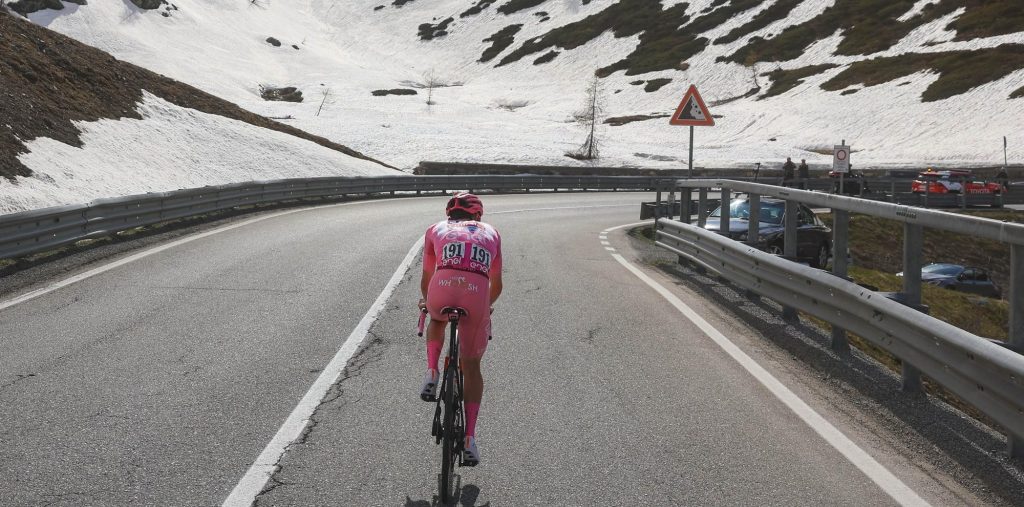 Ook Tadej Pogacar brengt kerst door op de skis