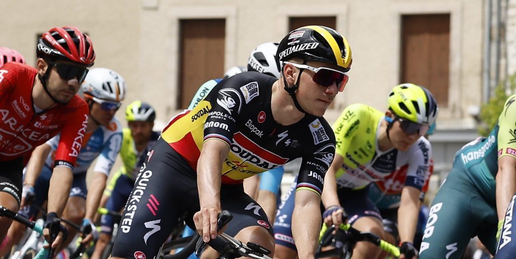 Remco Evenepoel is week voor Tour de France verkouden en verdedigt BK-titel niet
