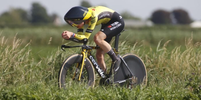 Riejanne Markus knalt met overmacht naar nieuwe Nederlandse titel tijdrijden in Steenbergen