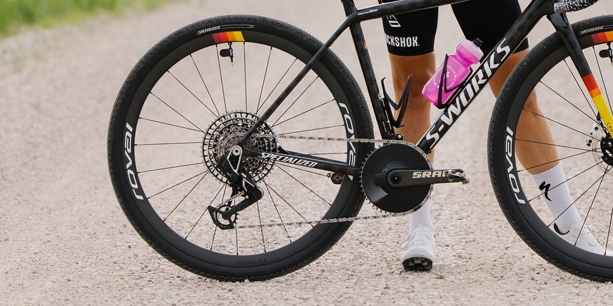 Nieuwe 13-speed groepset van SRAM gespot bij Unbound Gravel