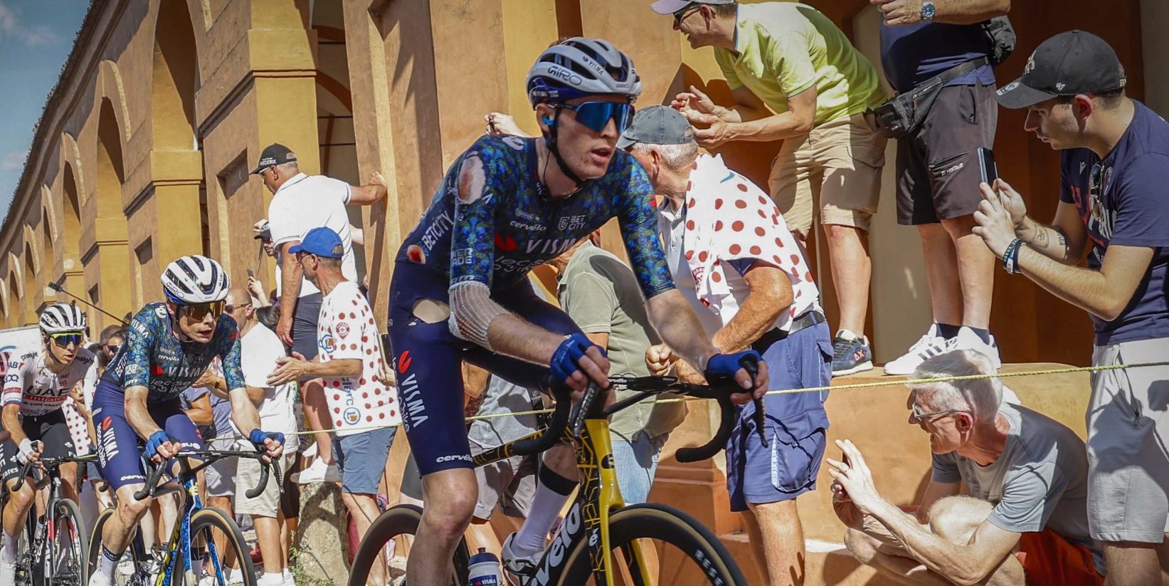 Matteo Jorgenson geeft update na valpartij in tweede etappe Tour de France